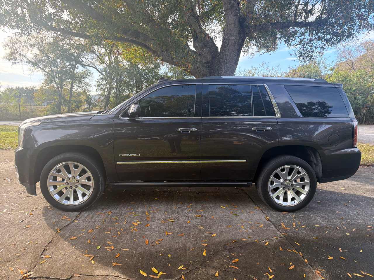 GMC Yukon 2WD 4dr Denali 2017