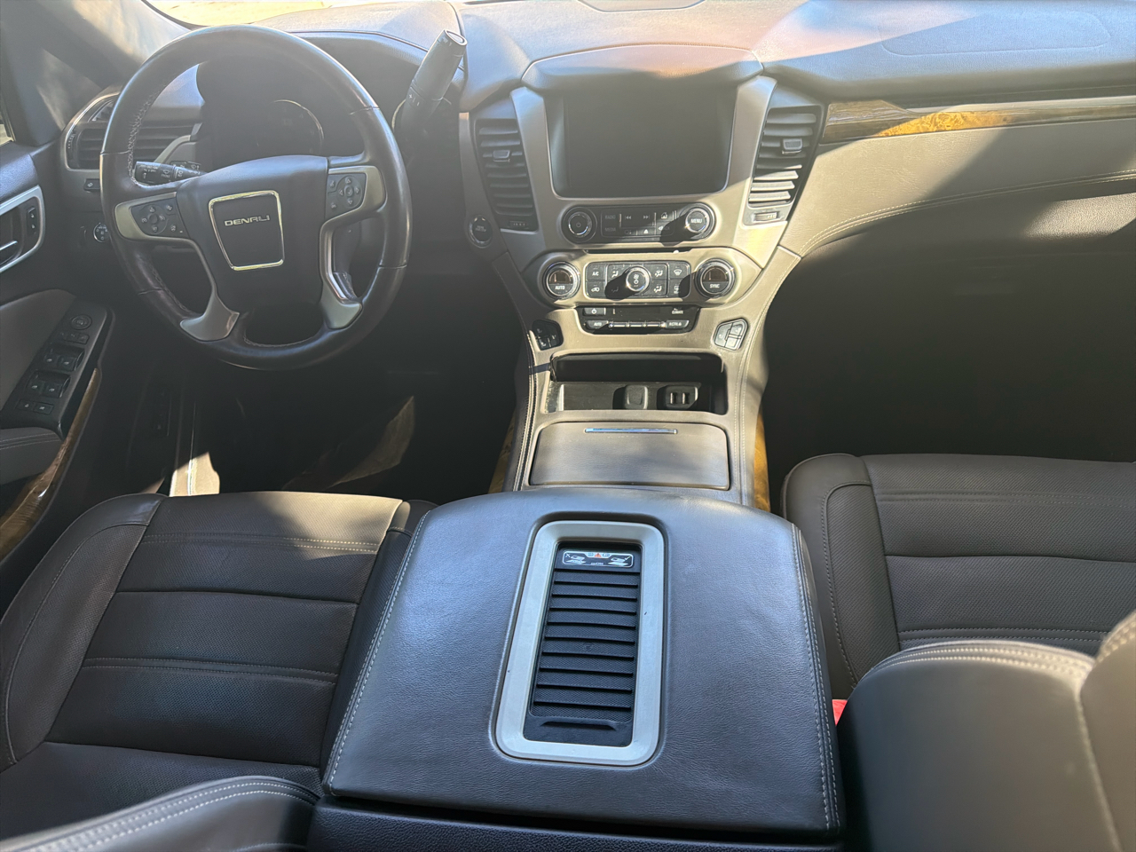 GMC Yukon 2WD 4dr Denali 2017