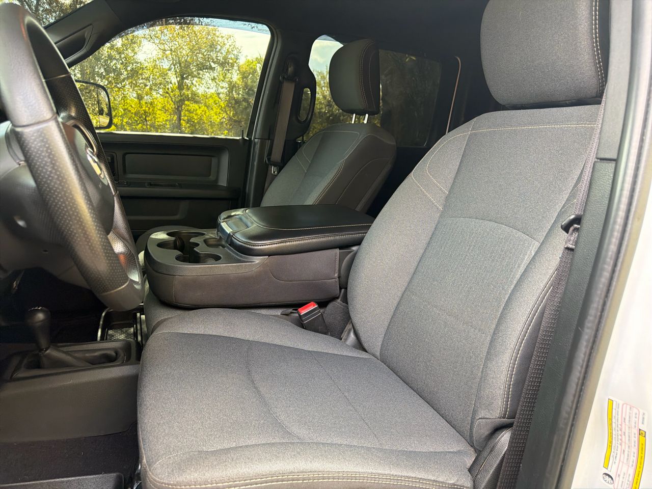 RAM 3500 Tradesman 4x4 Crew Cab 8' Box 2021