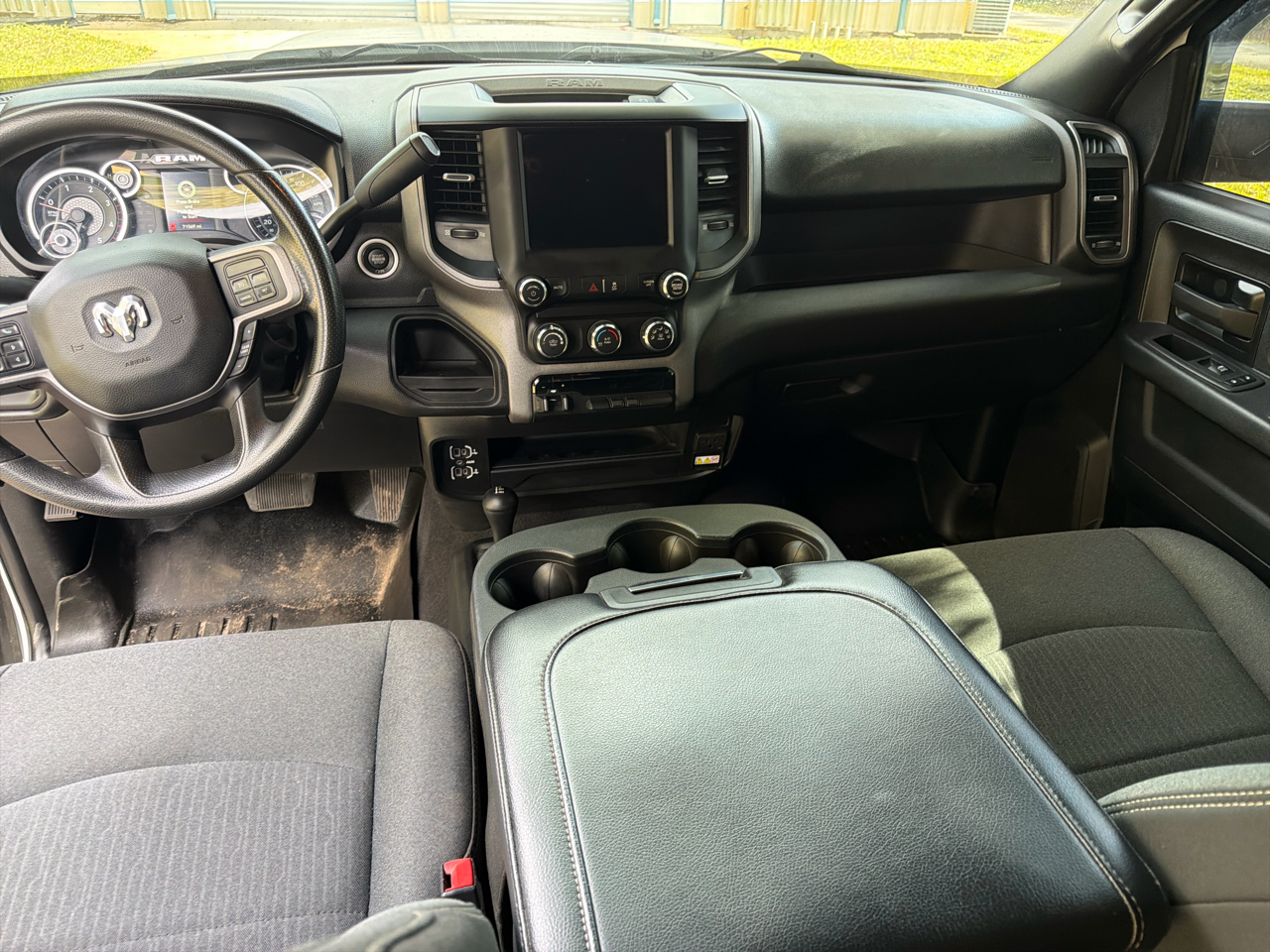 RAM 3500 Tradesman 4x4 Crew Cab 8' Box 2021