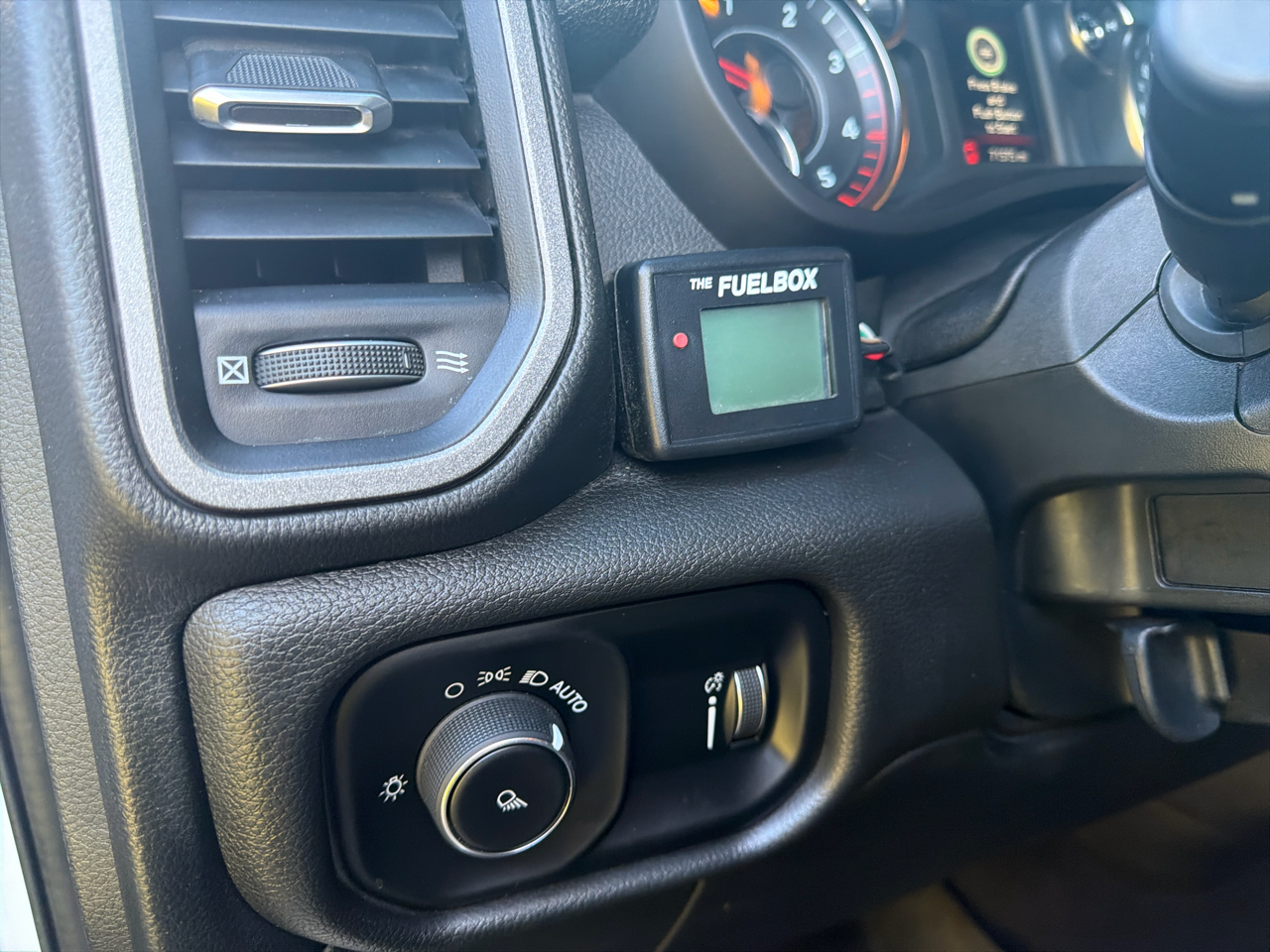 RAM 3500 Tradesman 4x4 Crew Cab 8' Box 2021