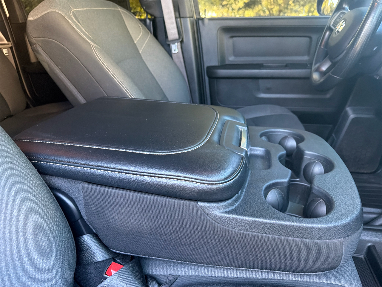 RAM 3500 Tradesman 4x4 Crew Cab 8' Box 2021