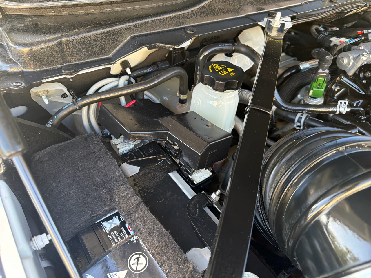 RAM 3500 Tradesman 4x4 Crew Cab 8' Box 2021