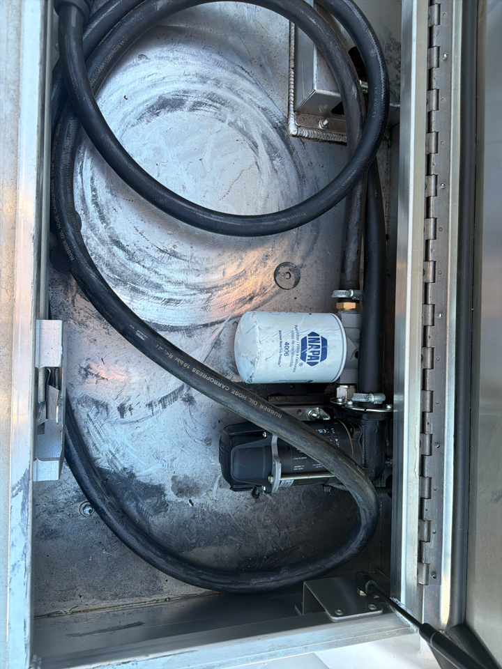 RAM 3500 Tradesman 4x4 Crew Cab 8' Box 2021