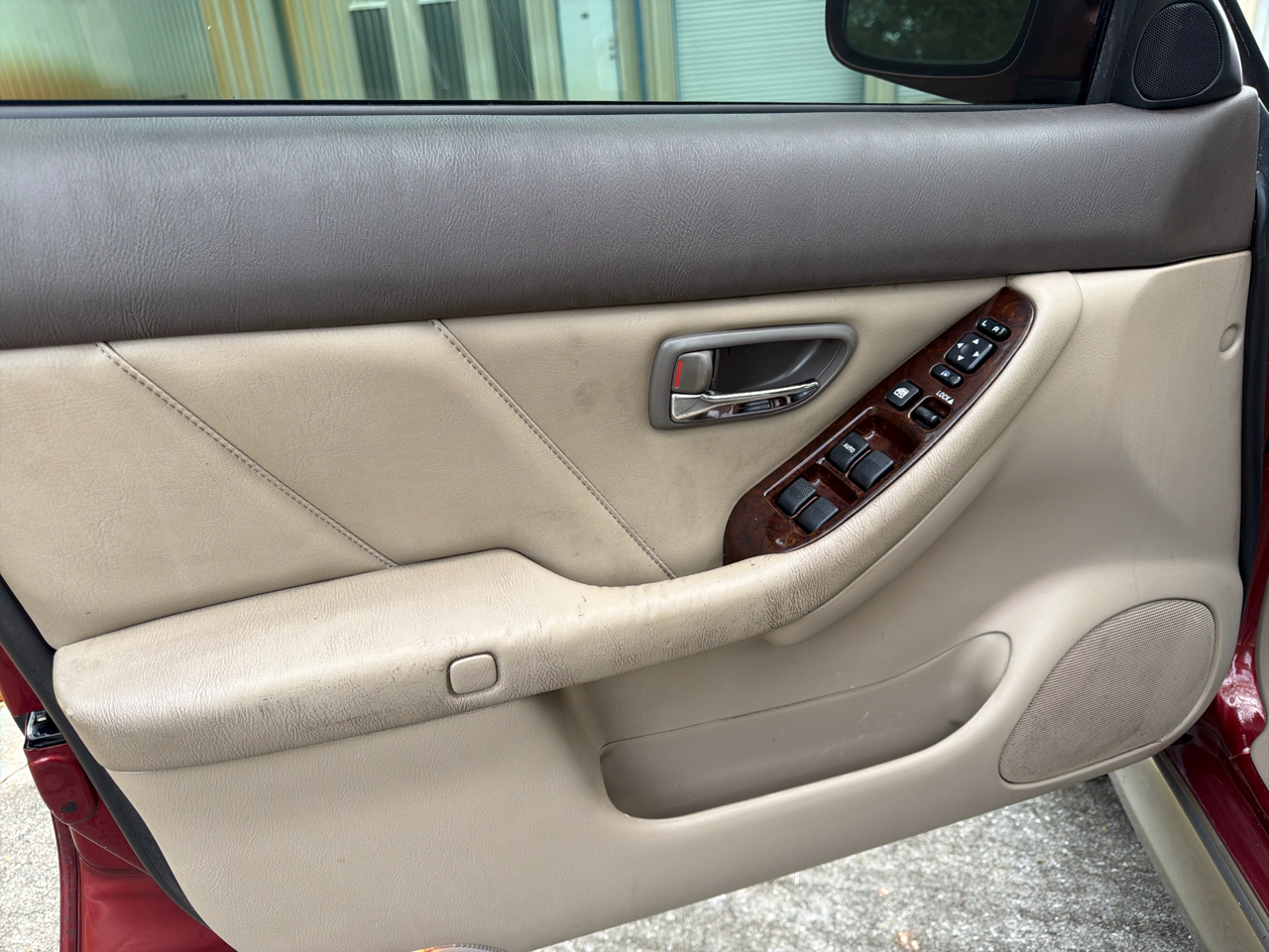 Subaru Legacy Wagon 5dr Outback Ltd Man. 2002