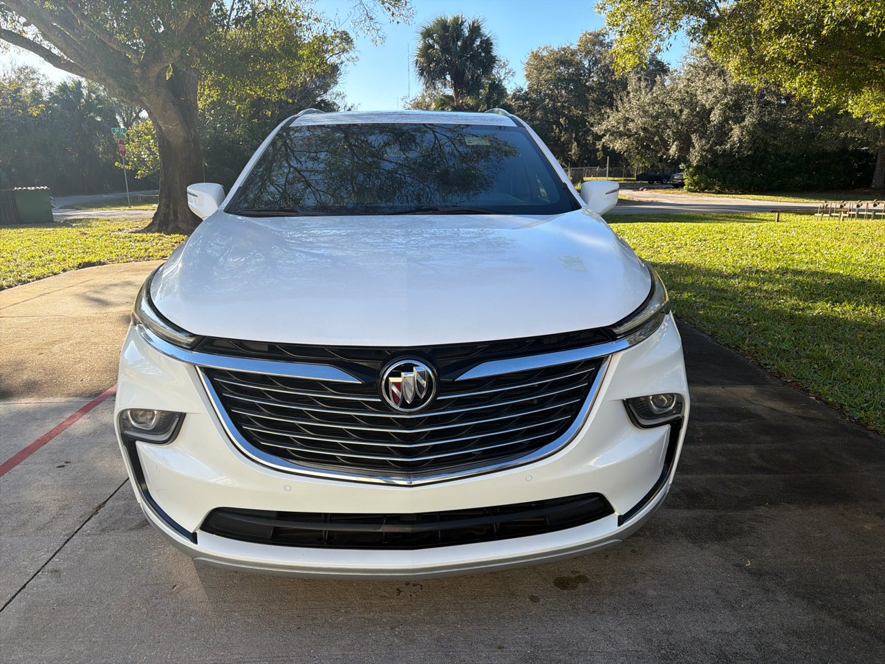 Buick Enclave FWD 4dr Essence 2022