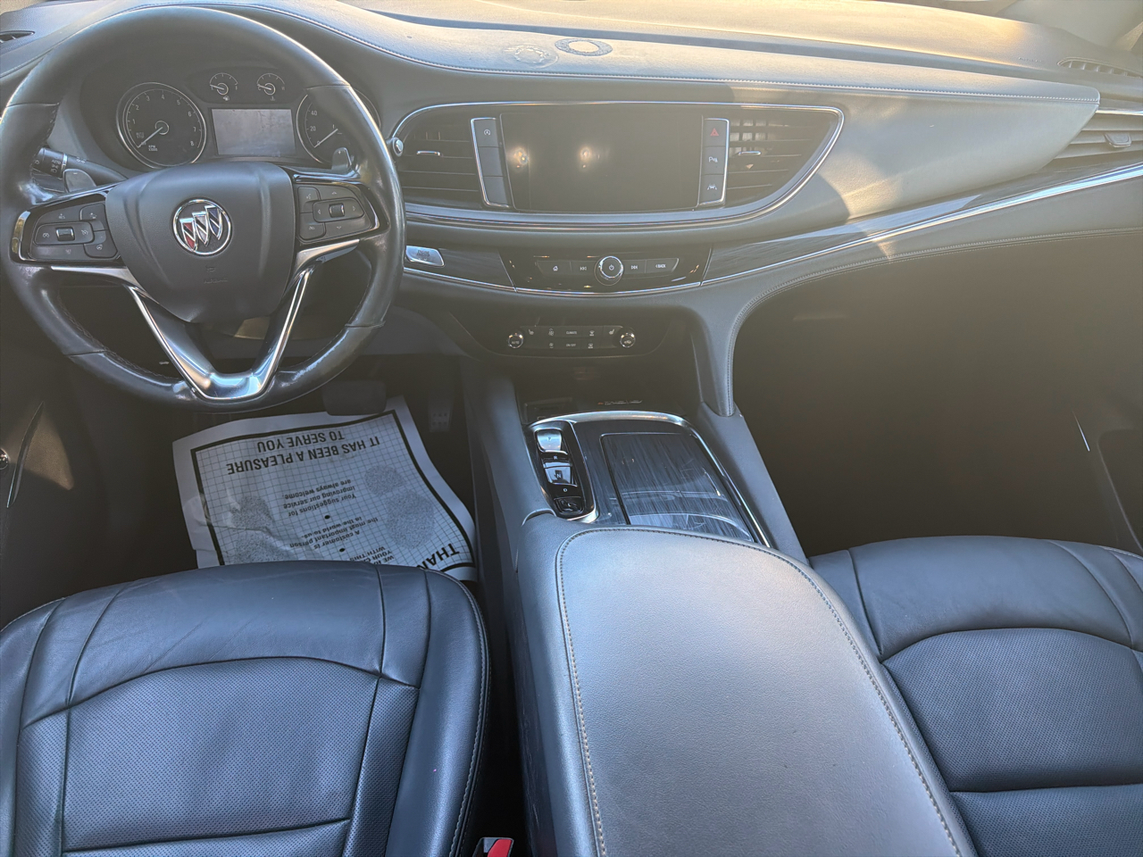 Buick Enclave FWD 4dr Essence 2022