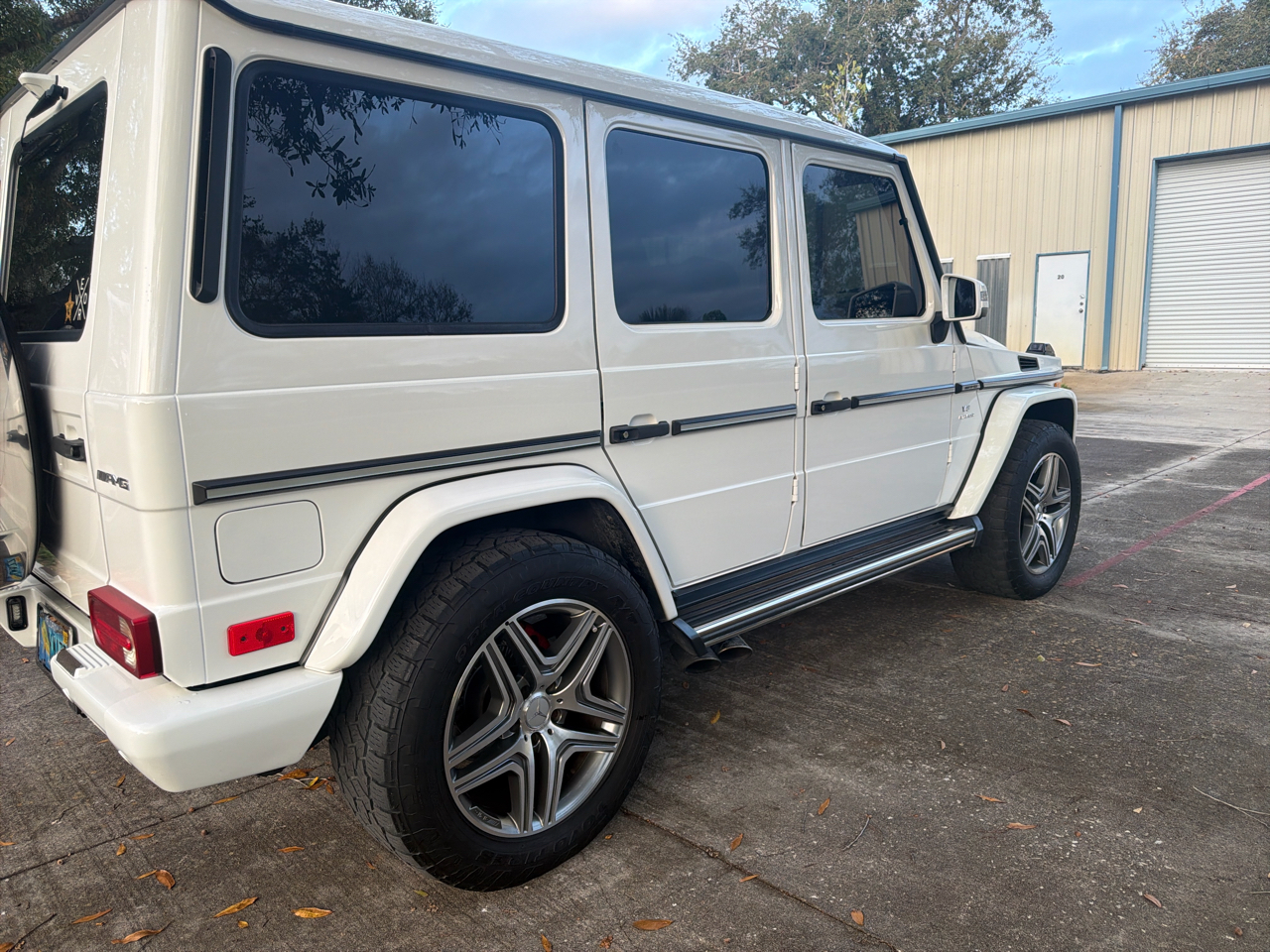 Mercedes-Benz G-Class 4MATIC 4dr G 63 AMG 2014