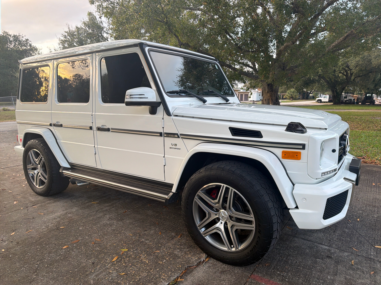Mercedes-Benz G-Class 4MATIC 4dr G 63 AMG 2014