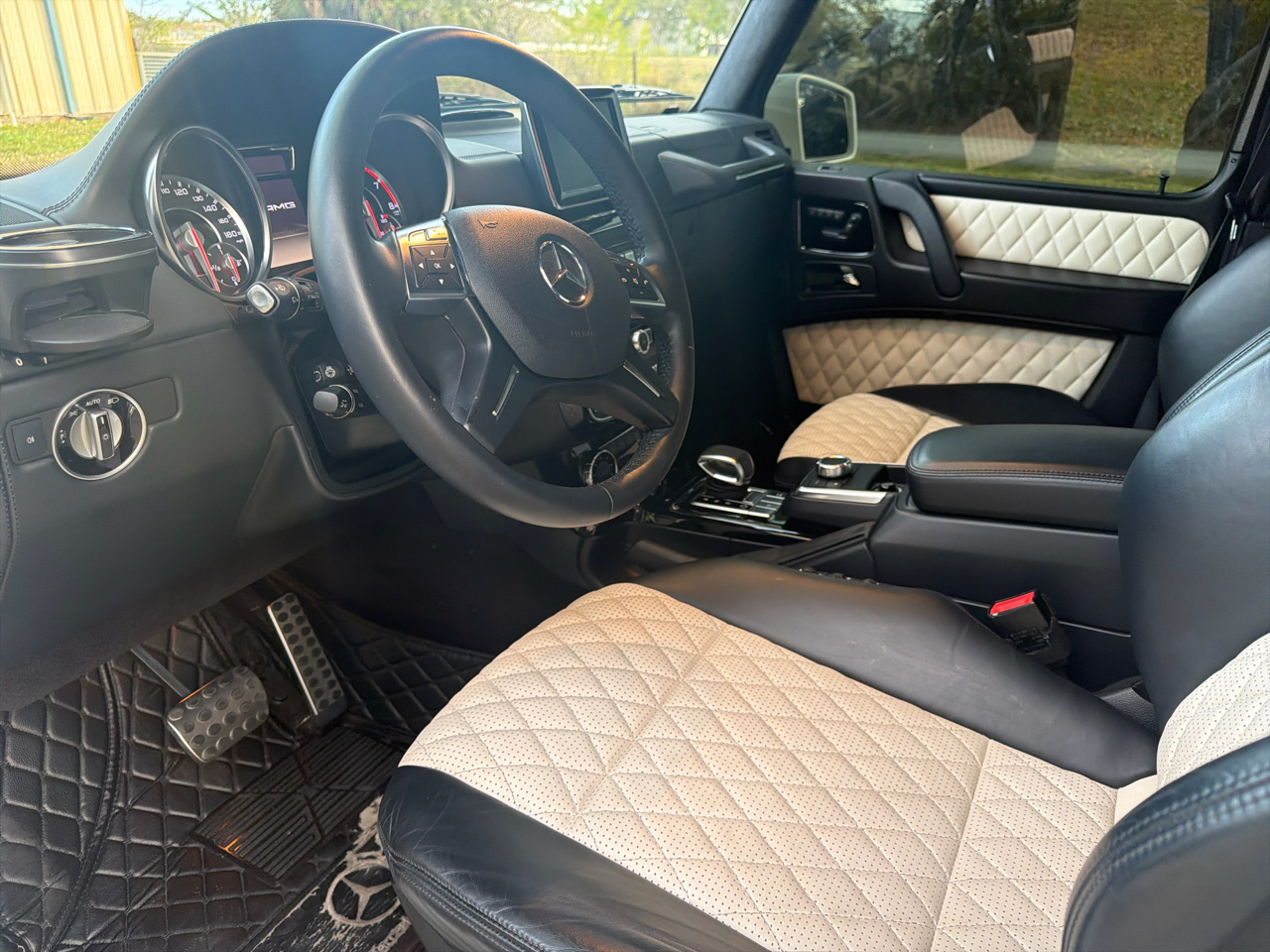 Mercedes-Benz G-Class 4MATIC 4dr G 63 AMG 2014