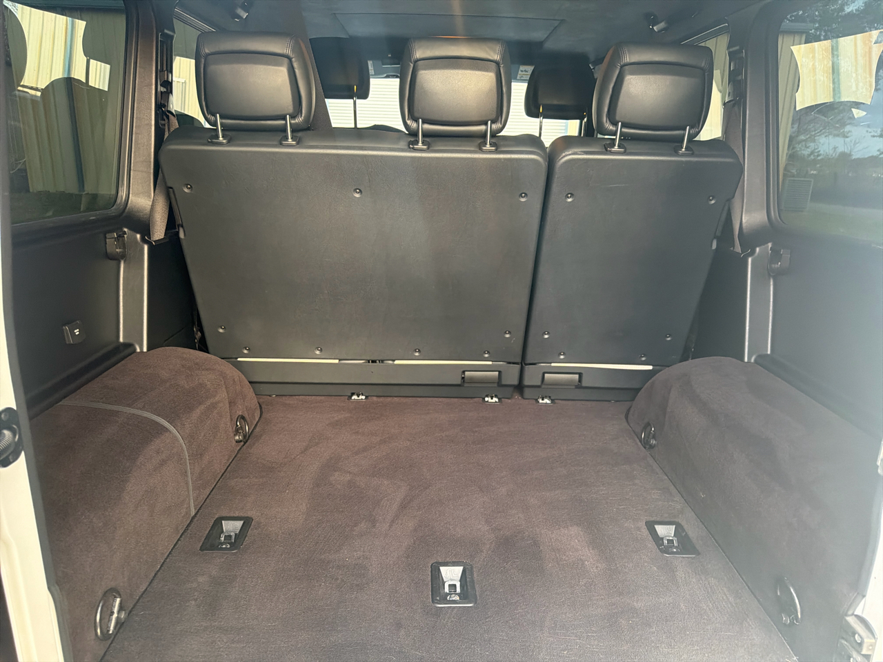 Mercedes-Benz G-Class 4MATIC 4dr G 63 AMG 2014