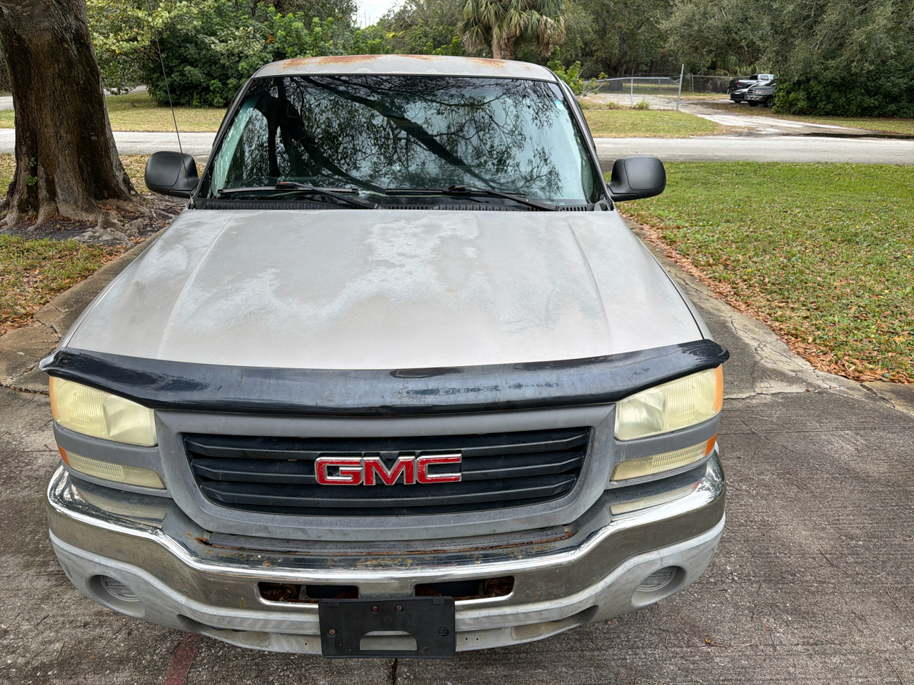 GMC Sierra 1500 Ext Cab 143.5" WB 4WD Work Truck 2004