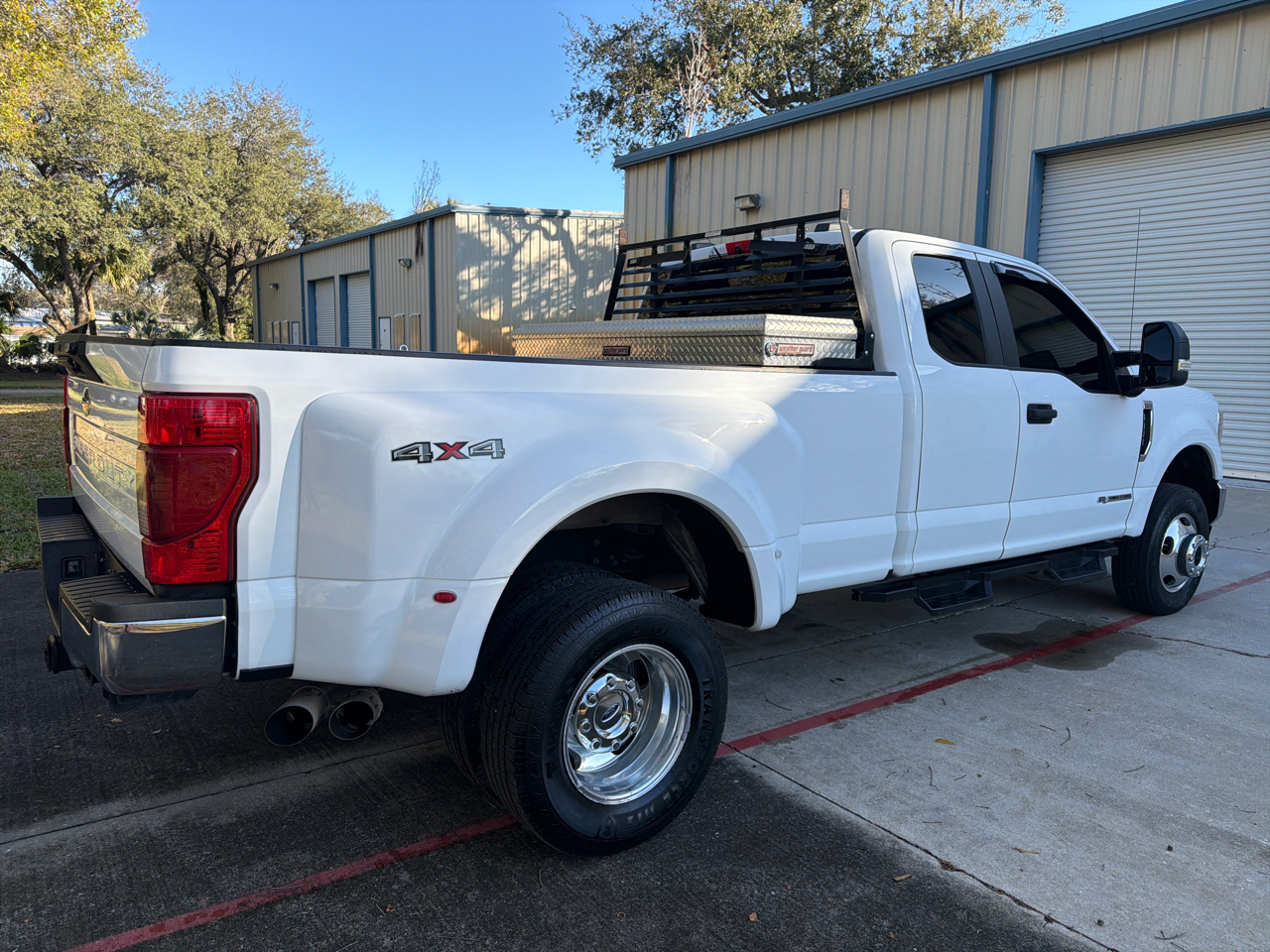 Ford Super Duty F-350 DRW XL 4WD SuperCab 8' Box 2020