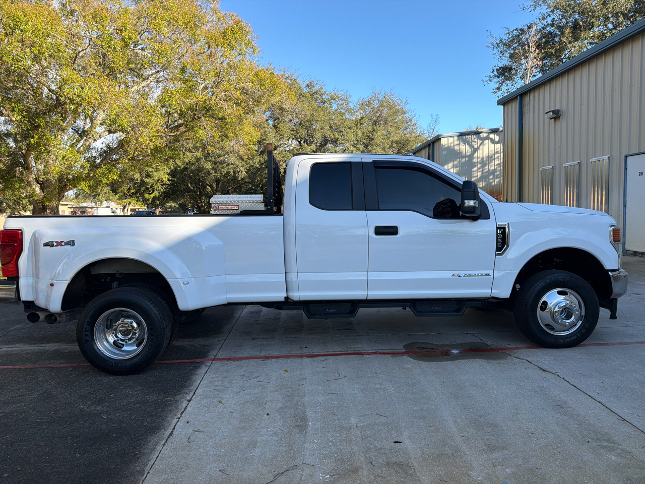 Ford Super Duty F-350 DRW XL 4WD SuperCab 8' Box 2020