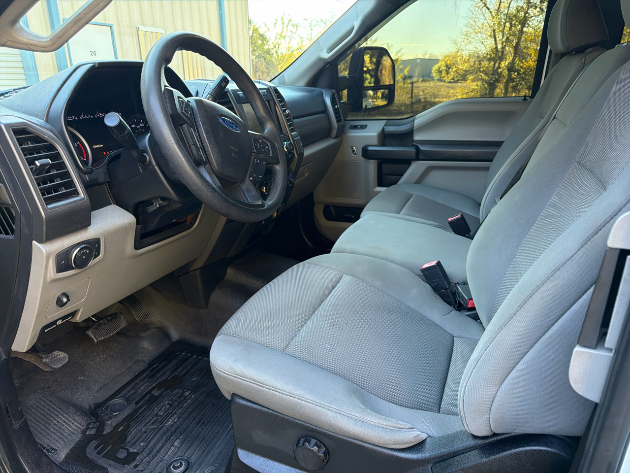 Ford Super Duty F-350 DRW XL 4WD SuperCab 8' Box 2020