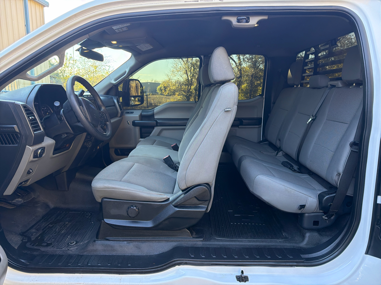 Ford Super Duty F-350 DRW XL 4WD SuperCab 8' Box 2020