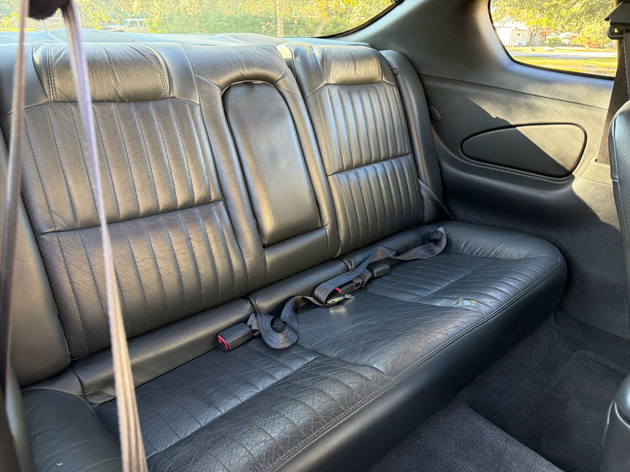 Chevrolet Monte Carlo 2dr Cpe LS 2000