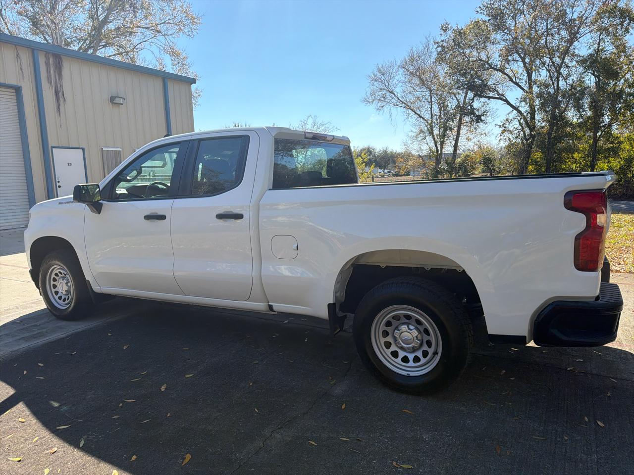 Chevrolet Silverado 1500 2WD Double Cab 147" Work Truck 2021