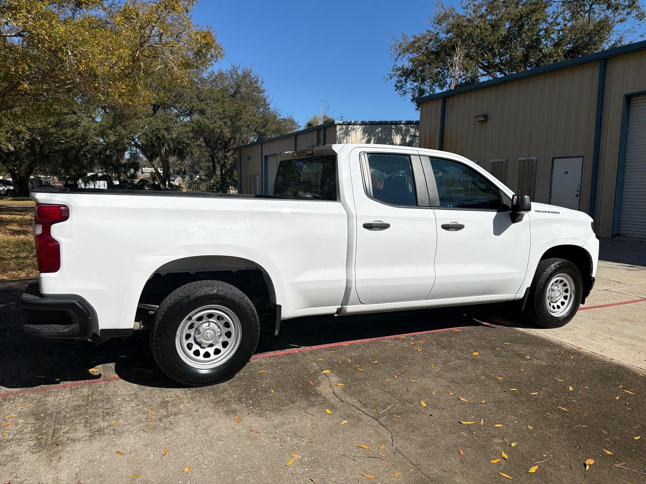 Chevrolet Silverado 1500 2WD Double Cab 147" Work Truck 2021