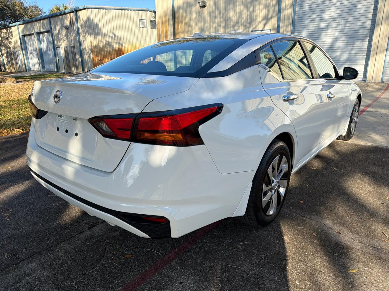 Nissan Altima 2.5 S Sedan 2020