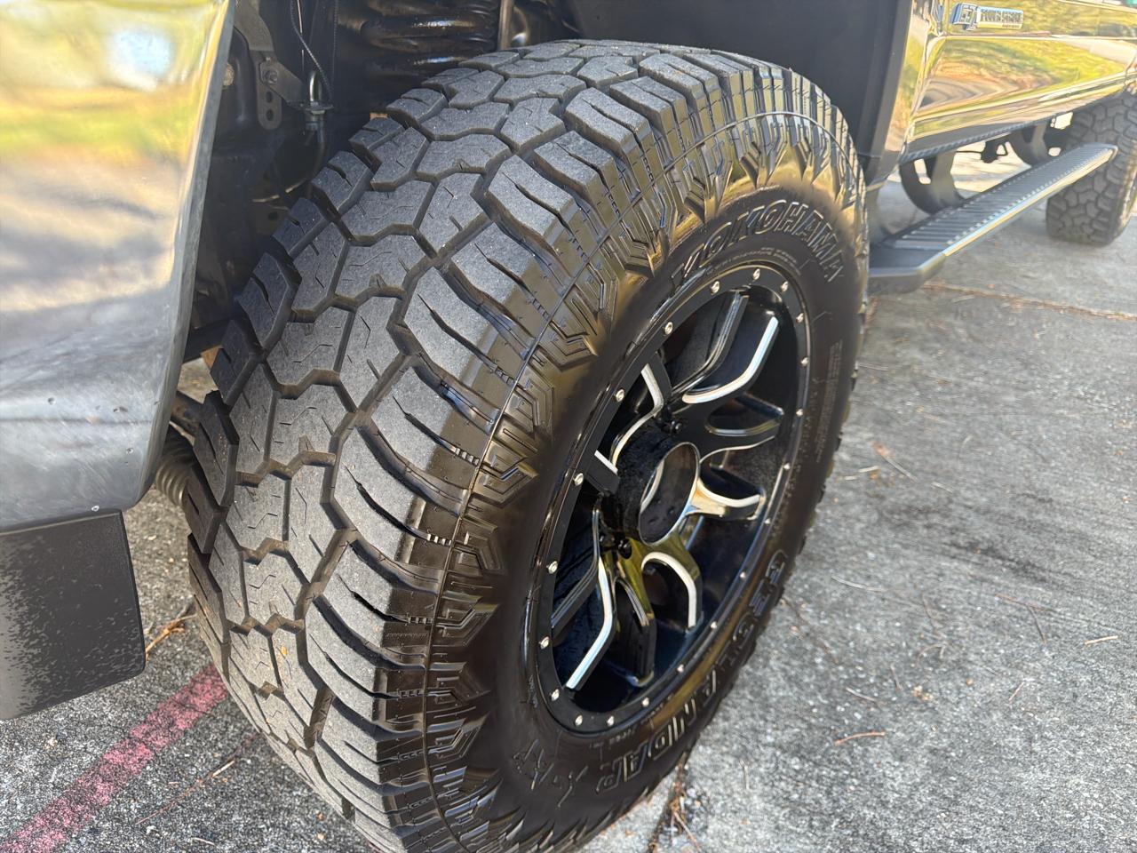 Ford Super Duty F-350 SRW XL 4WD Crew Cab 8' Box 2017