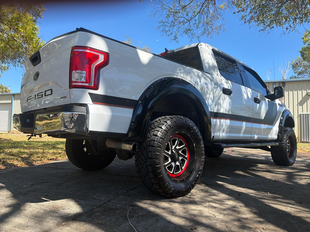 Ford F-150 2WD SuperCrew 150" XLT 2016