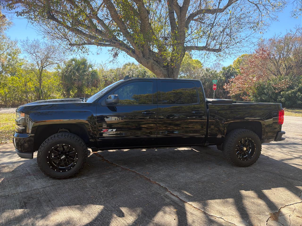 Chevrolet Silverado 1500 4WD Crew Cab 143.5" LTZ w/2LZ 2018