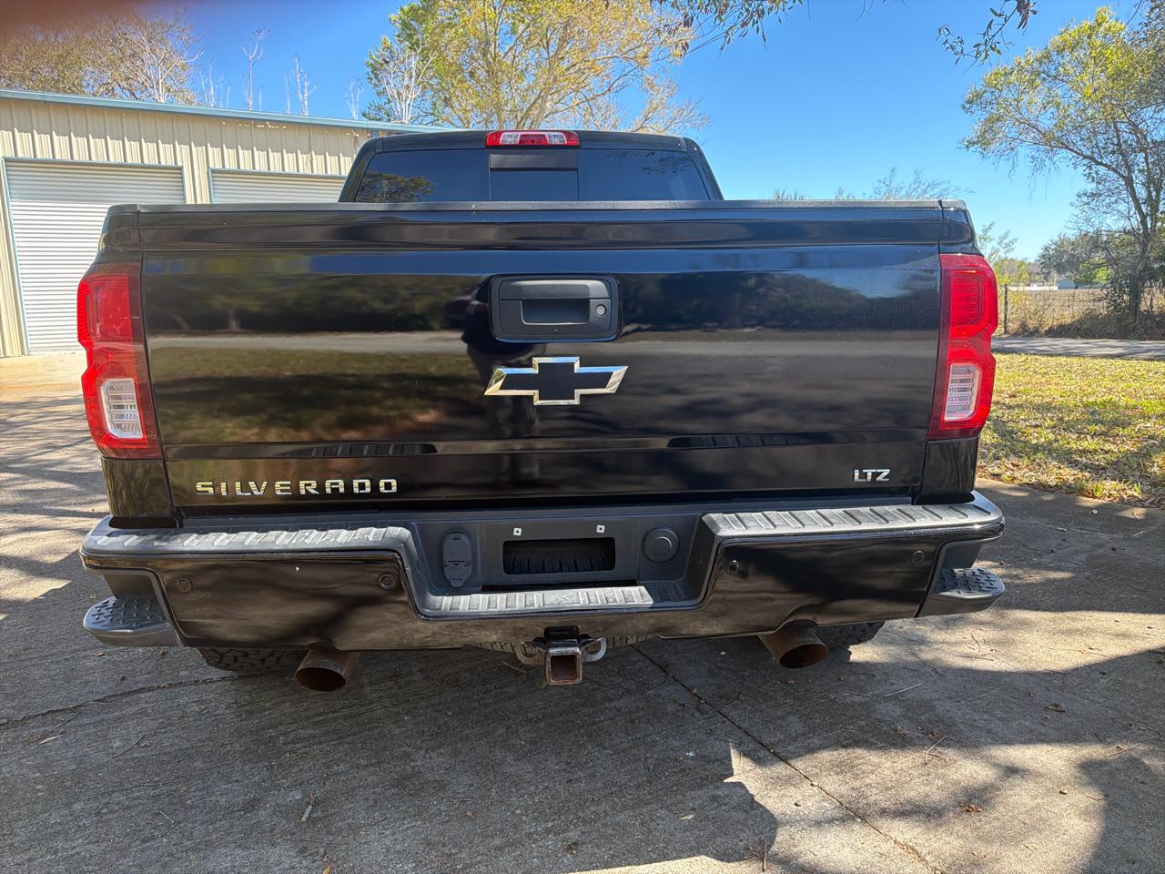 Chevrolet Silverado 1500 4WD Crew Cab 143.5" LTZ w/2LZ 2018