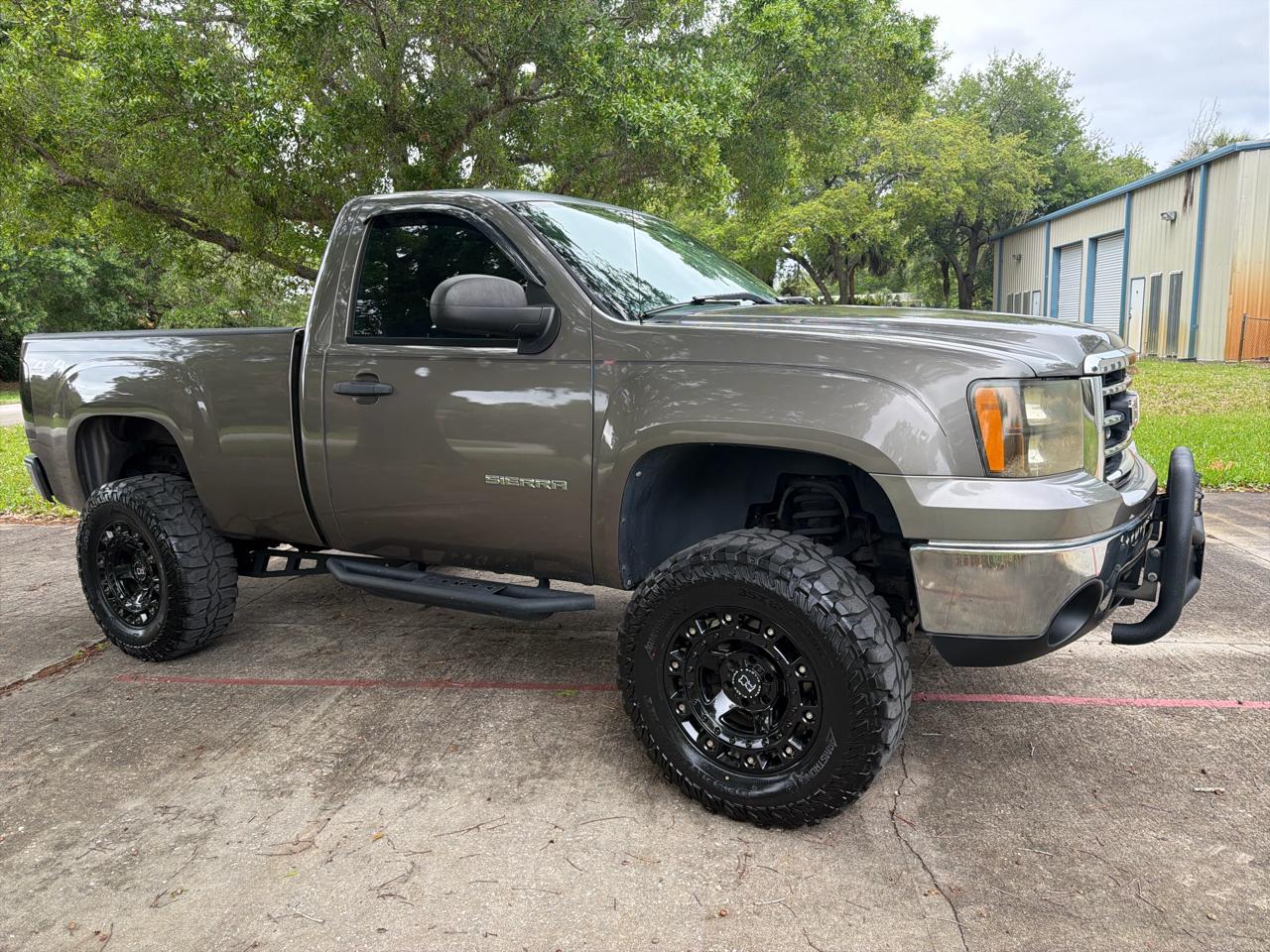 GMC Sierra 1500 4WD Reg Cab 119.0" Work Truck 2012