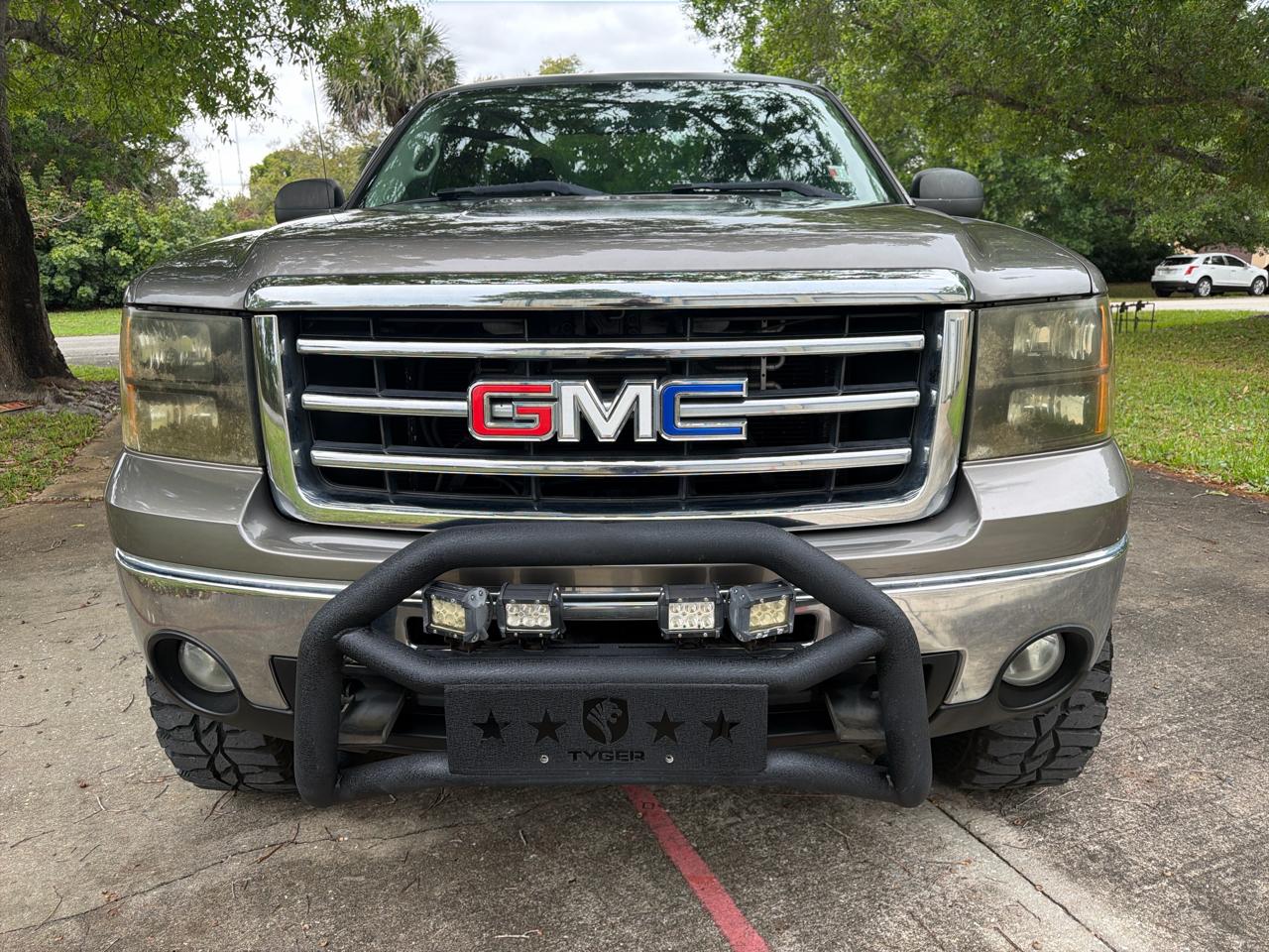 GMC Sierra 1500 4WD Reg Cab 119.0" Work Truck 2012