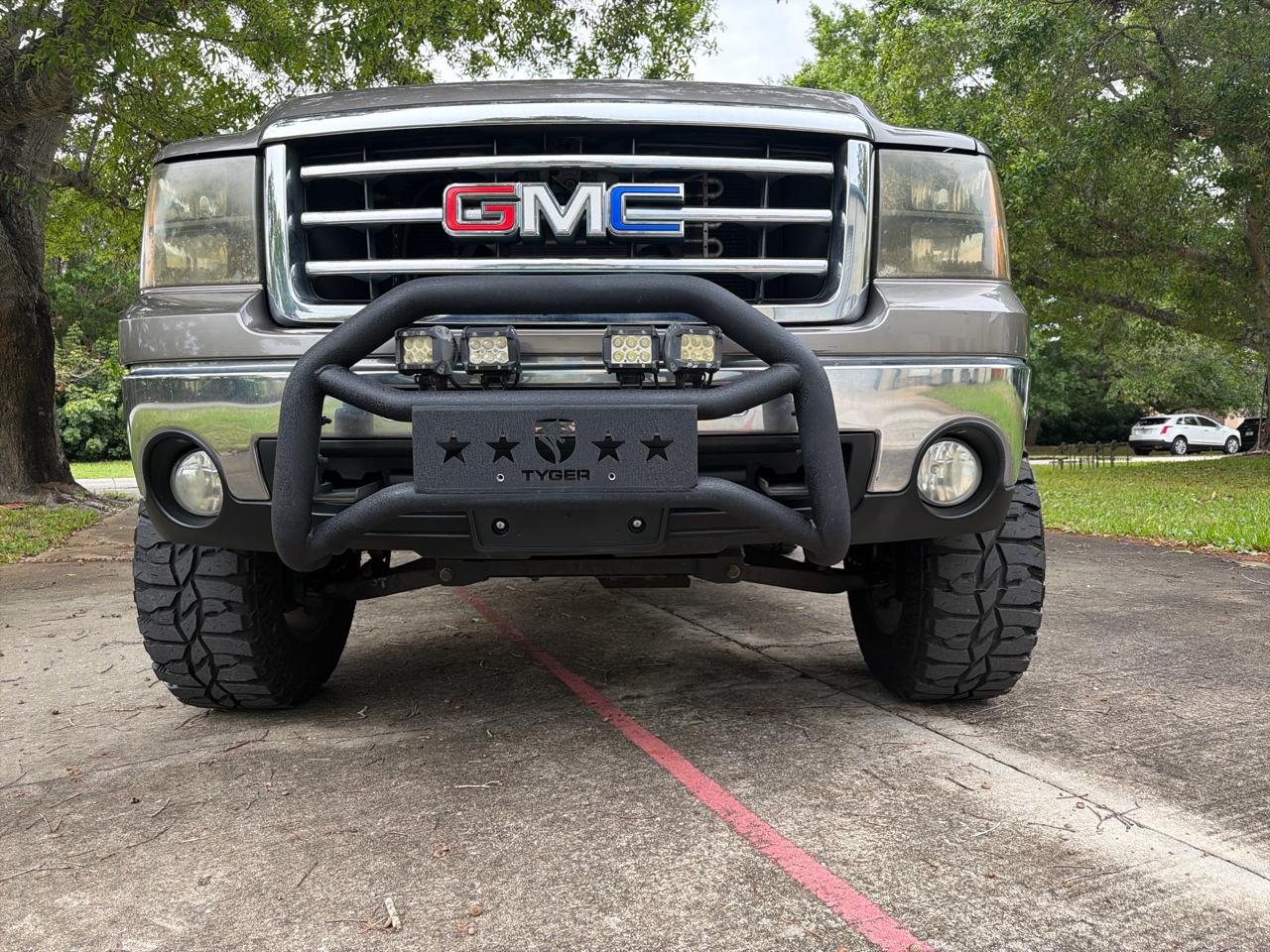 GMC Sierra 1500 4WD Reg Cab 119.0" Work Truck 2012