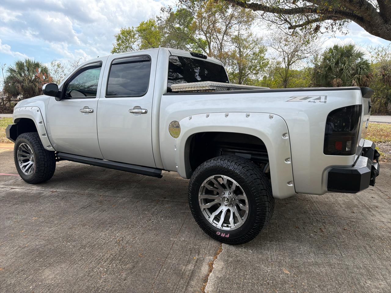 Chevrolet Silverado 1500 4WD Crew Cab 143.5" LT 2013