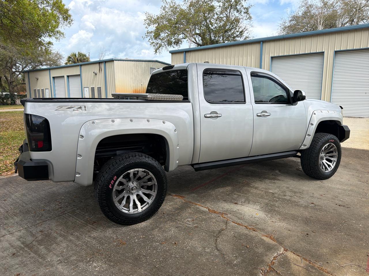 Chevrolet Silverado 1500 4WD Crew Cab 143.5" LT 2013
