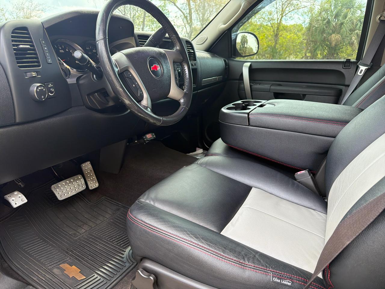 Chevrolet Silverado 1500 4WD Crew Cab 143.5" LT 2013