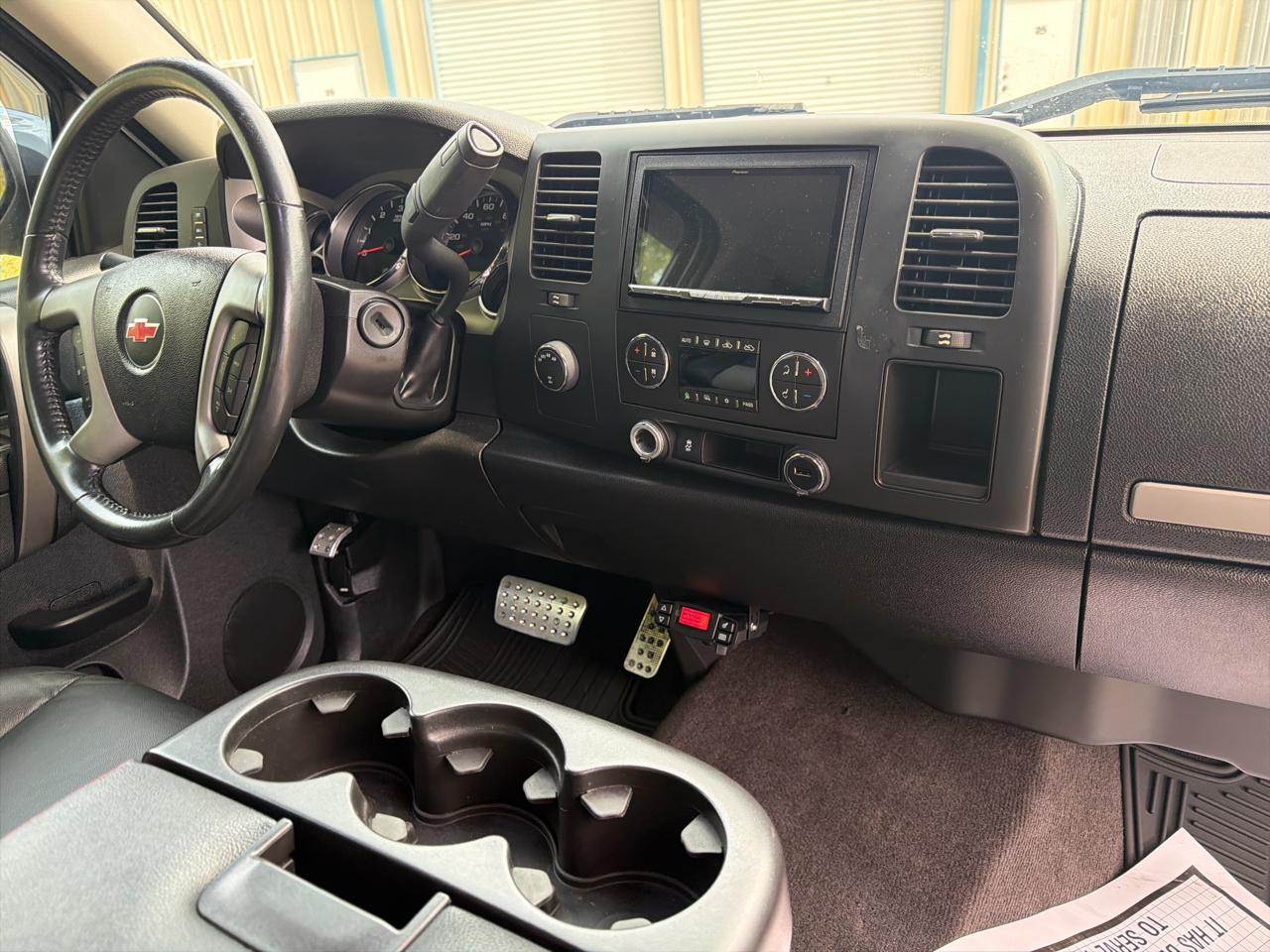 Chevrolet Silverado 1500 4WD Crew Cab 143.5" LT 2013