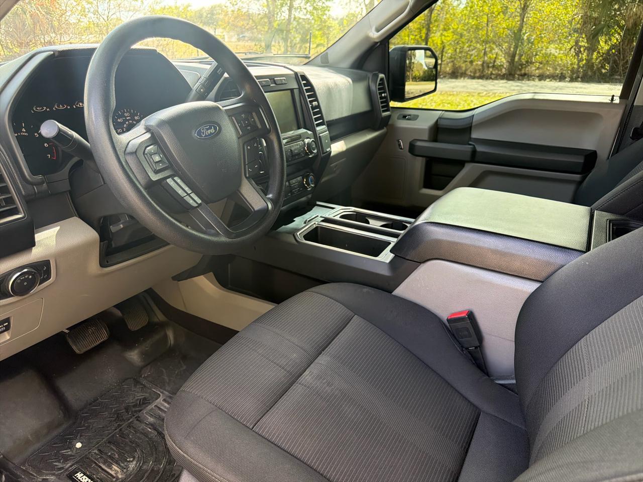 Ford F-150 XL 2WD SuperCrew 5.5' Box 2019