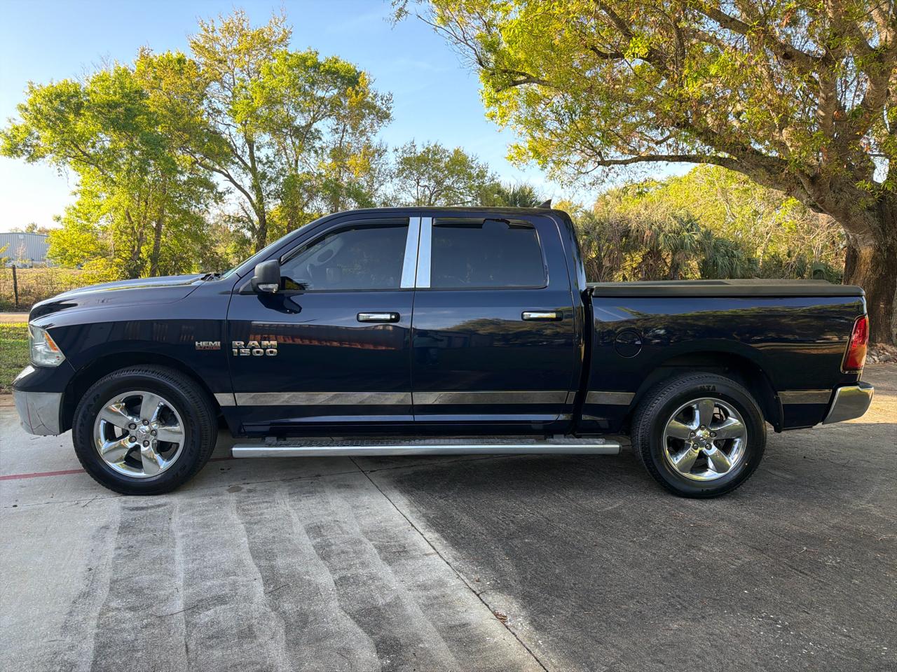 RAM 1500 2WD Crew Cab 140.5" Big Horn 2013
