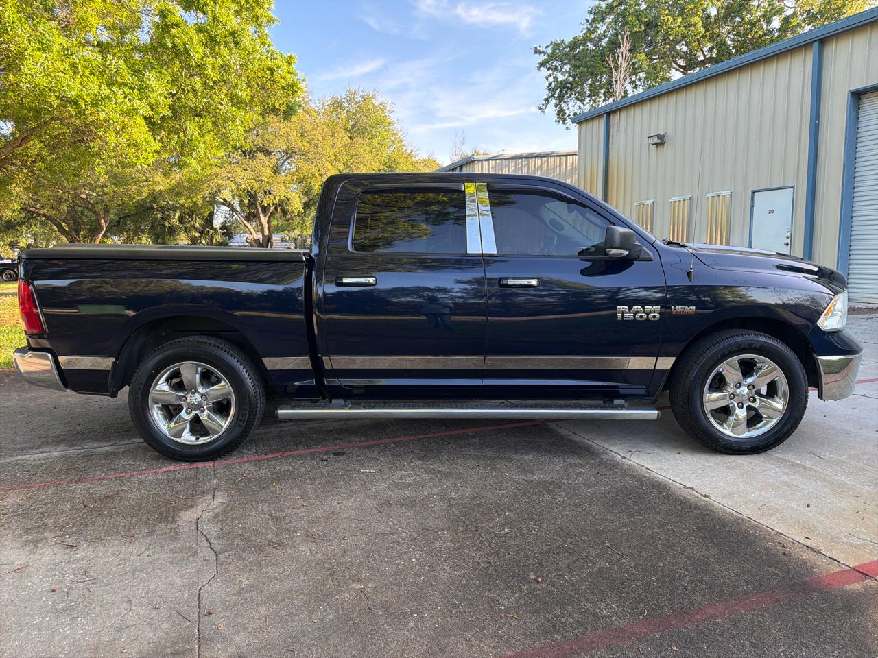 RAM 1500 2WD Crew Cab 140.5" Big Horn 2013