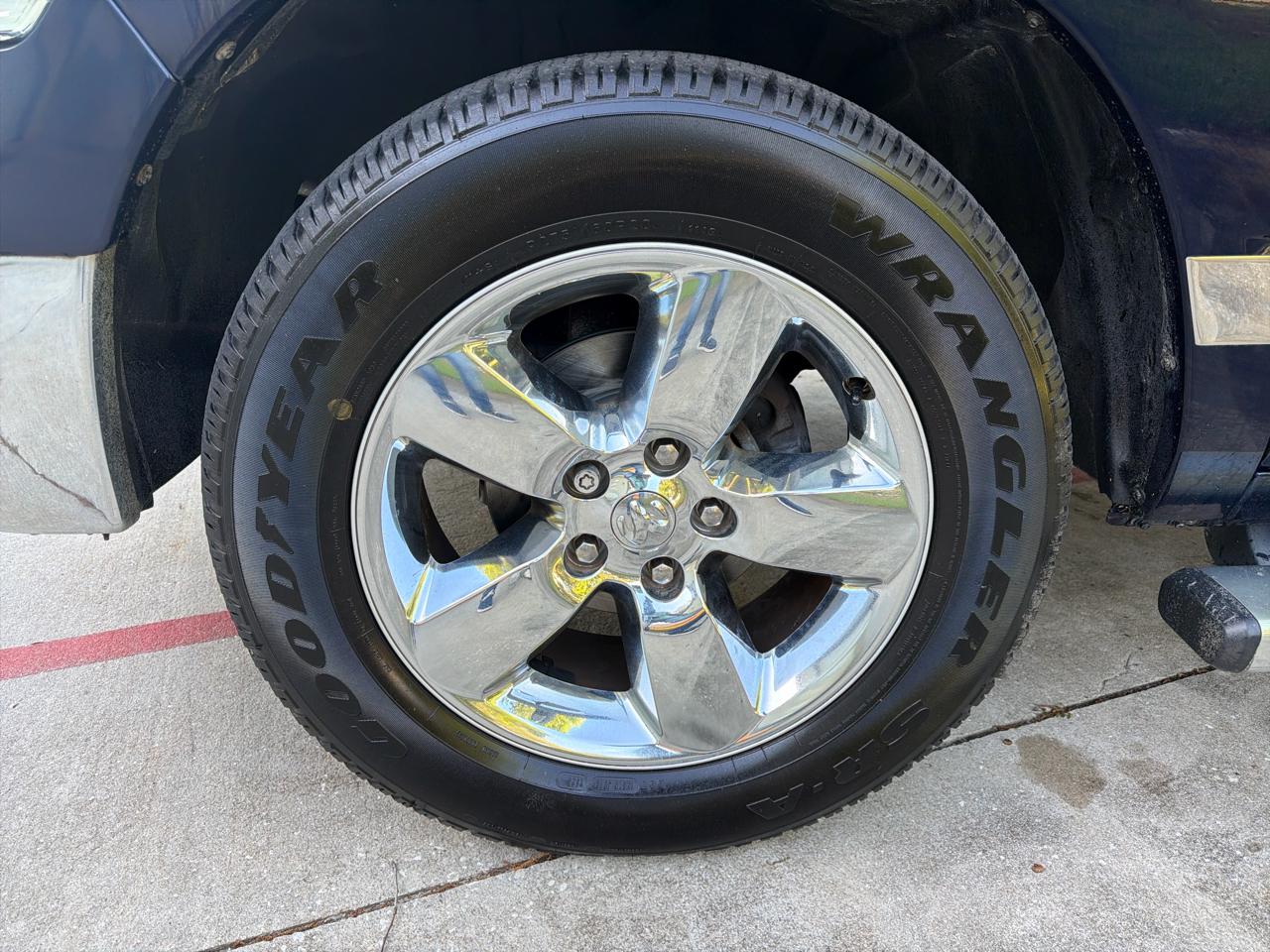 RAM 1500 2WD Crew Cab 140.5" Big Horn 2013