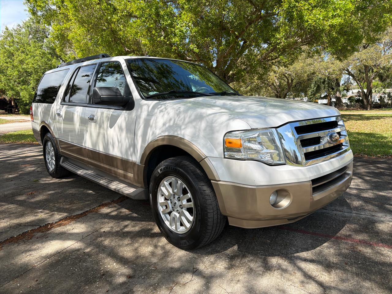 Ford Expedition EL 2WD 4dr XLT 2014