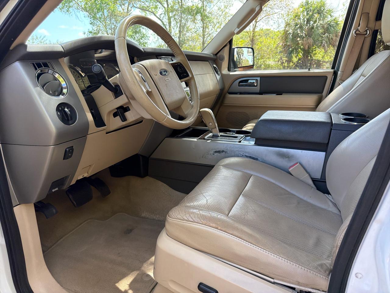 Ford Expedition EL 2WD 4dr XLT 2014