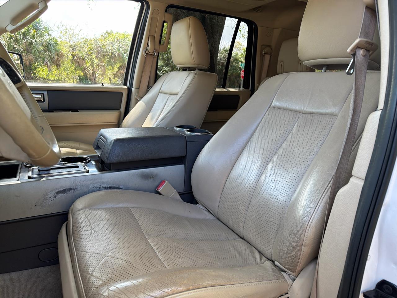 Ford Expedition EL 2WD 4dr XLT 2014