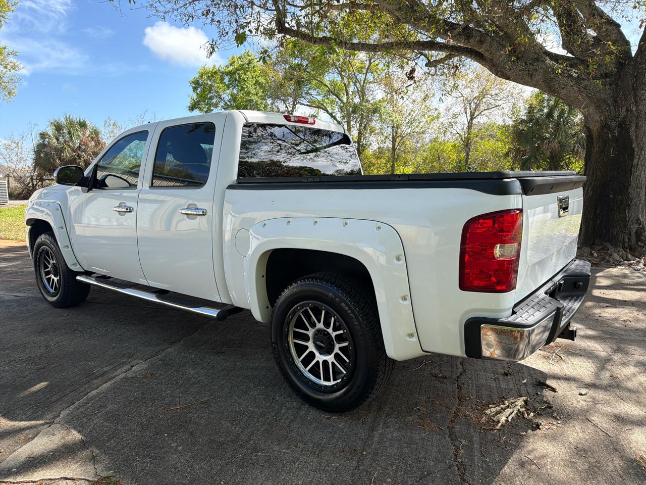 Chevrolet Silverado 1500 2WD Crew Cab 143.5" LT 2009