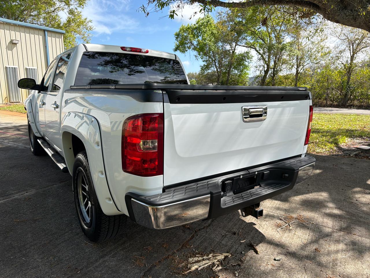Chevrolet Silverado 1500 2WD Crew Cab 143.5" LT 2009