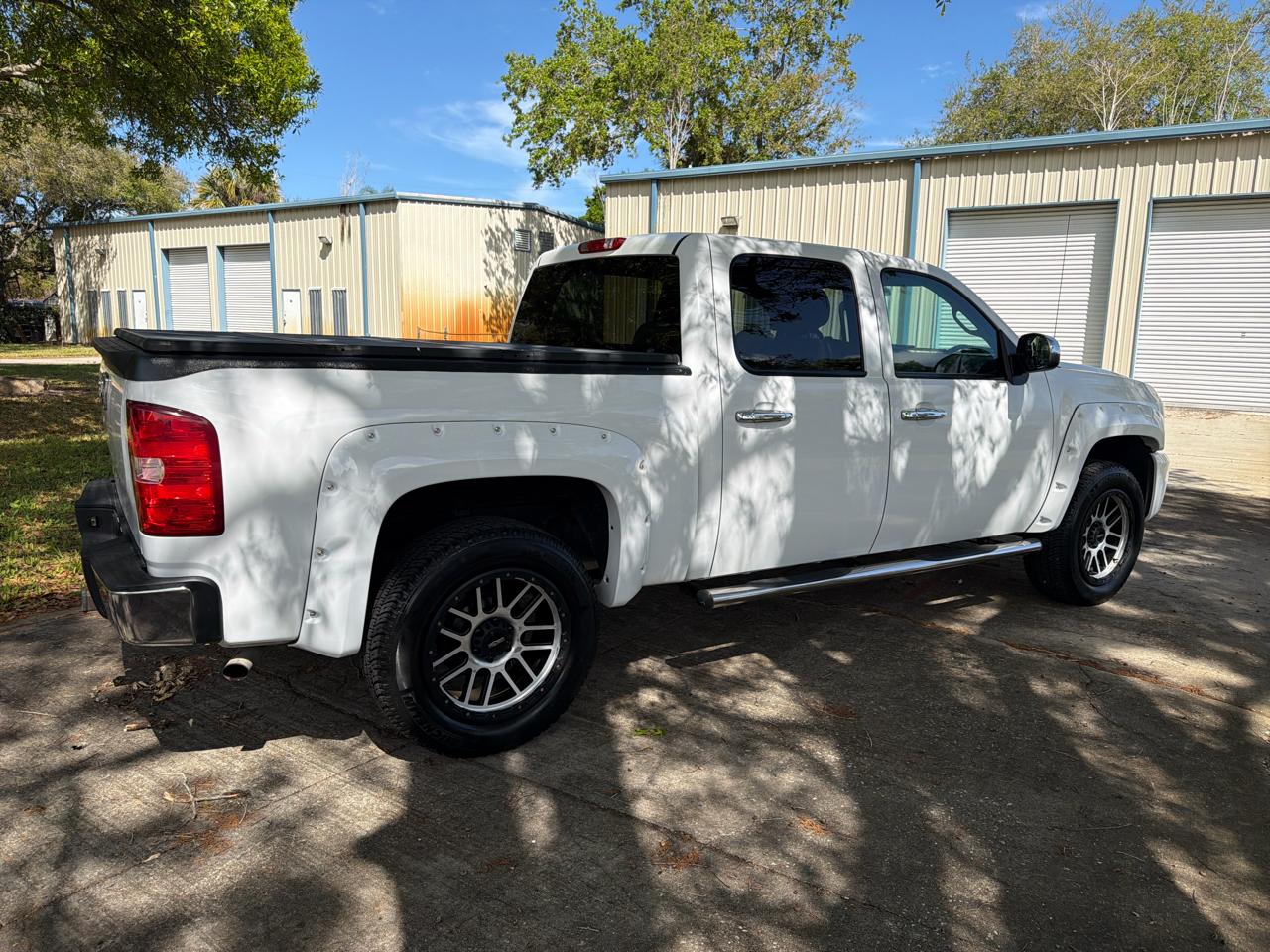 Chevrolet Silverado 1500 2WD Crew Cab 143.5" LT 2009