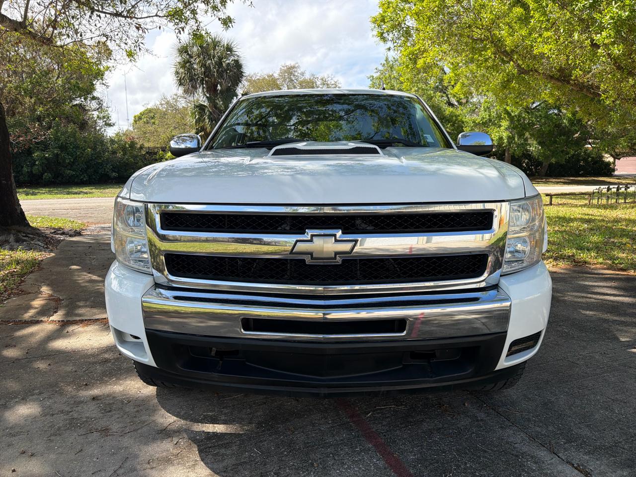 Chevrolet Silverado 1500 2WD Crew Cab 143.5" LT 2009