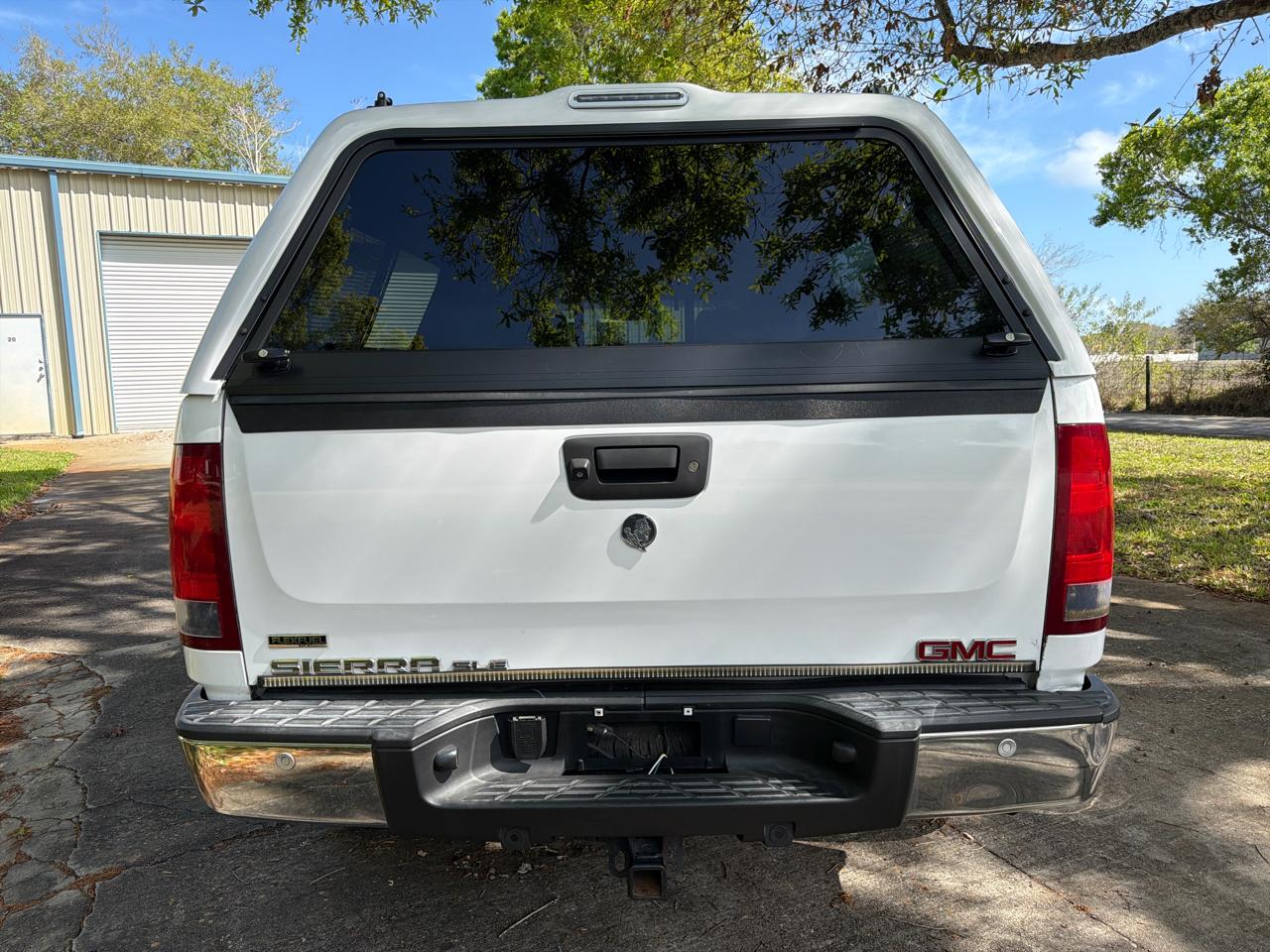 GMC Sierra 1500 4WD Crew Cab 143.5" SLE 2011