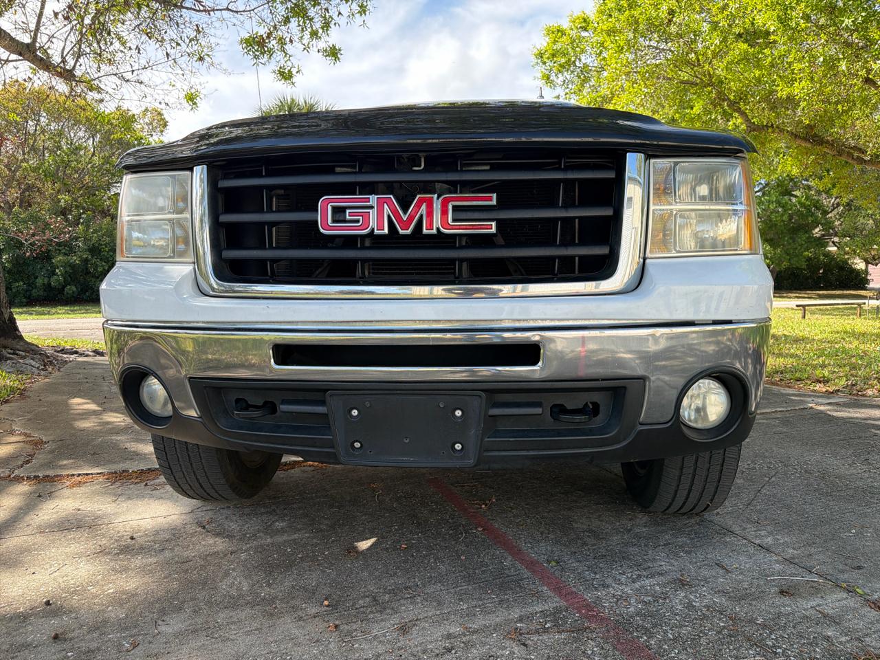 GMC Sierra 1500 4WD Crew Cab 143.5" SLE 2011