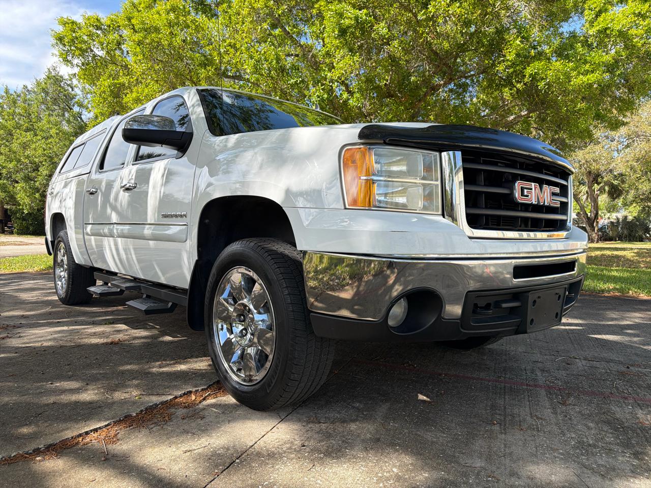 GMC Sierra 1500 4WD Crew Cab 143.5" SLE 2011