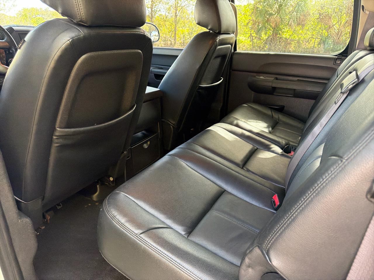 GMC Sierra 1500 4WD Crew Cab 143.5" SLE 2011